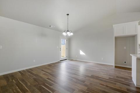 110 S G St, Exeter, CA 93221 photo 8