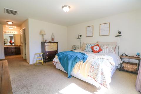 4307 E Murray Ave, Visalia, CA 93292 photo 21