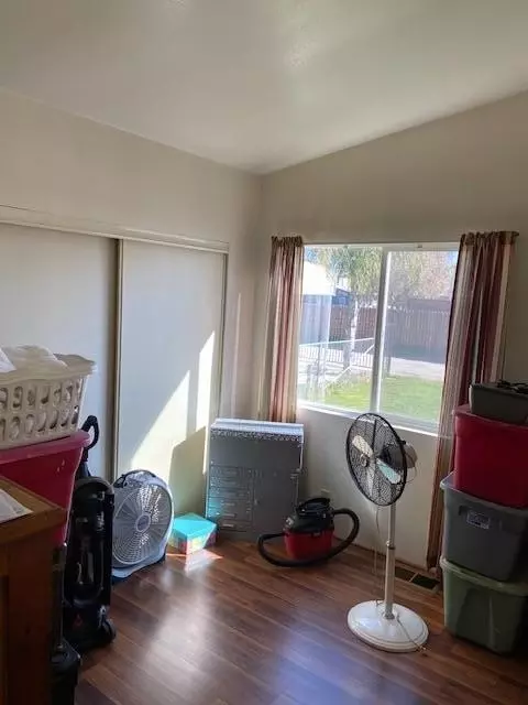 154 S Newman Rd, Tipton, CA 93272 photo 18