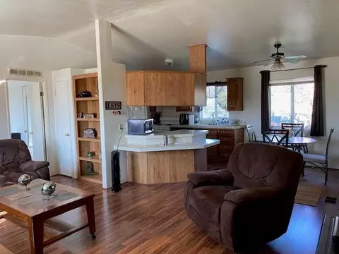 154 S Newman Rd, Tipton, CA 93272 photo 5