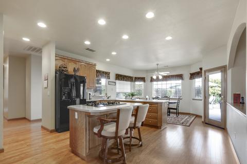 711 Olivewood Dr, Exeter, CA 93221 photo 10