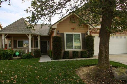 349 E Olson Ave, Reedley, CA 93654 photo 1