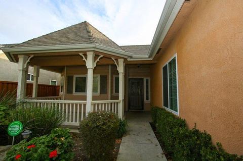 349 E Olson Ave, Reedley, CA 93654 photo 3