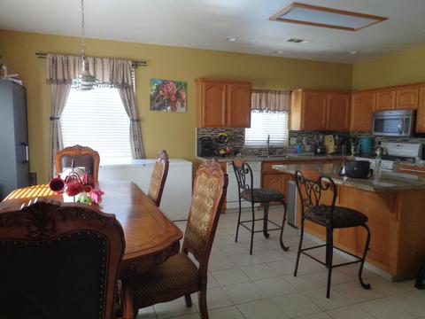 1623 Eagle St, Lemoore, CA 93245 photo 12