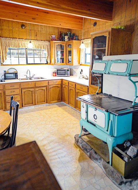 48964 Stagecoach Dr, Badger, CA 93603 photo 21