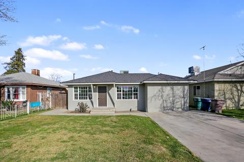 434 S Larkin St, Tulare, CA 93274 photo 1