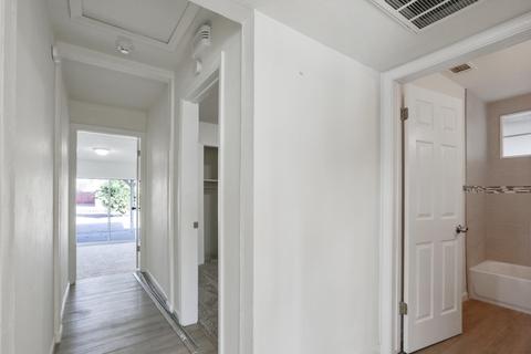 434 S Larkin St, Tulare, CA 93274 photo 14