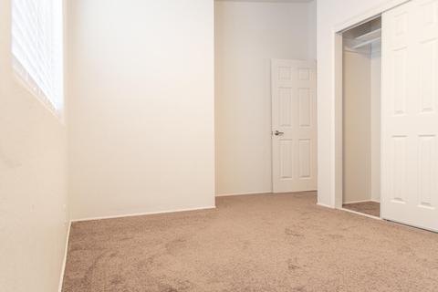 1528 E Cecil Ave, Visalia, CA 93292 photo 16