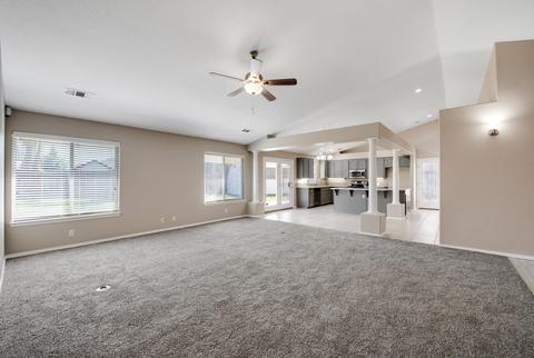 3945 E Paradise Ave, Visalia, CA 93292 photo 6