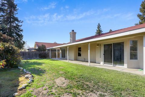3545 E Stewart Ct, Visalia, CA 93292 photo 15