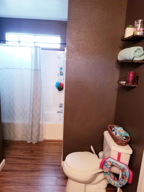 2068 E Harold Ave, Visalia, CA 93292 photo 5