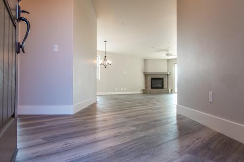 594 Little Ln, Exeter, CA 93221 photo 10