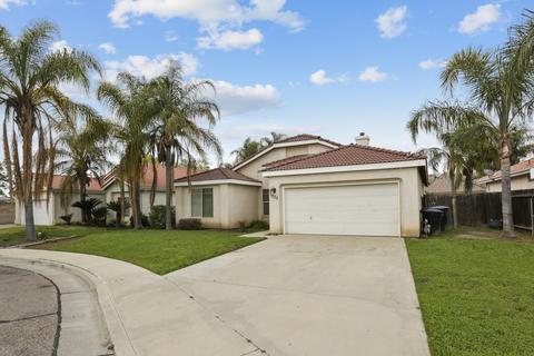1336 E Parkview Ct, Visalia, CA 93277 photo 3