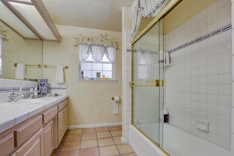 205 Windsor Ct, Exeter, CA 93221 photo 7