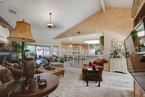 205 Windsor Ct, Exeter, CA 93221 photo 13