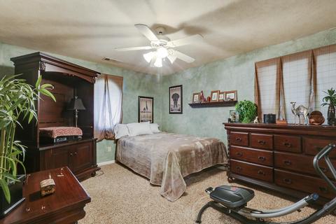 205 Windsor Ct, Exeter, CA 93221 photo 5
