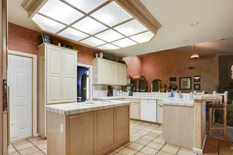 205 Windsor Ct, Exeter, CA 93221 photo 18
