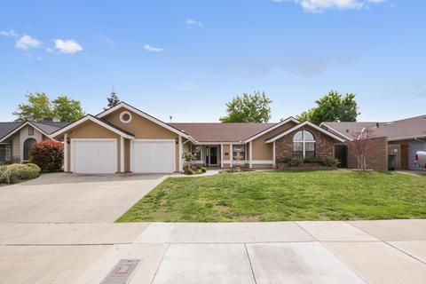 449 Jackson Ave, Tulare, CA 93274 photo 1