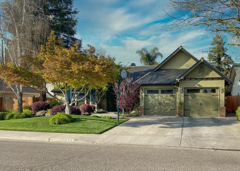 1838 E Parrish Ct, Visalia, CA 93292 photo 4