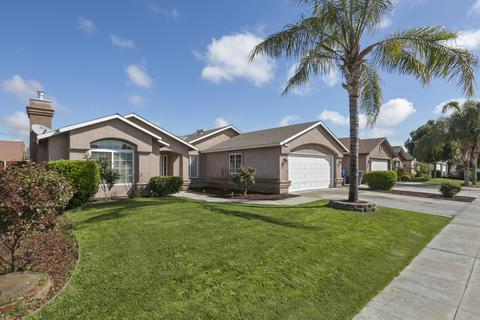 2285 Bay Ct, Madera, CA 93637 photo 1