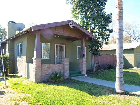 404 E Chestnut St, Exeter, CA 93221 photo 1