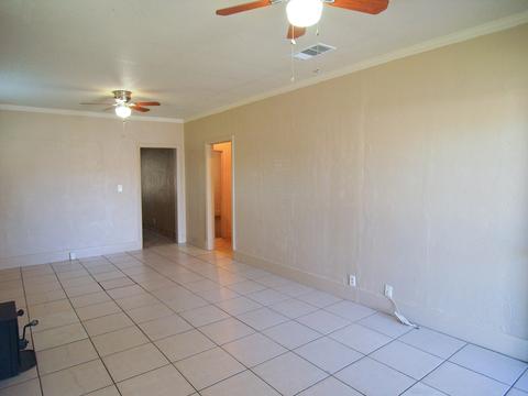 404 E Chestnut St, Exeter, CA 93221 photo 8