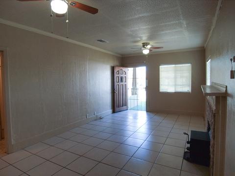 404 E Chestnut St, Exeter, CA 93221 photo 9