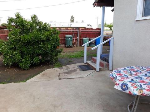 490 S G St, Exeter, CA 93221 photo 2