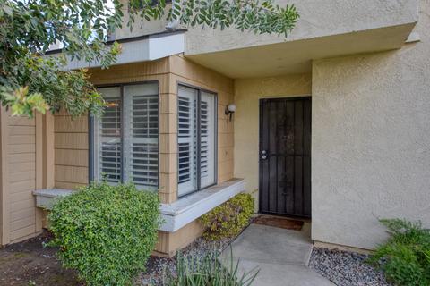 2346 E Parker Ct, Visalia, CA 93292 photo 3