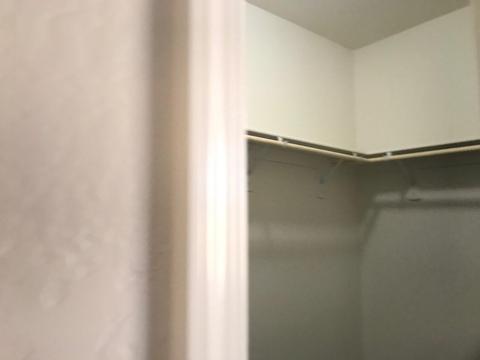 2118 E Myrtle Ct, Visalia, CA 93292 photo 8