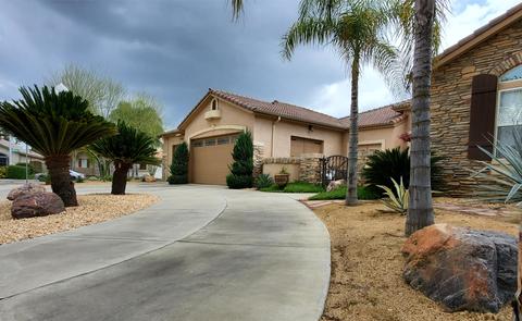 1605 E Mary Dr, Visalia, CA 93292 photo 5