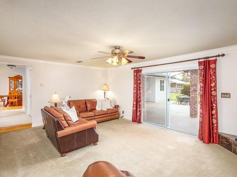 7662 Leonard Ave, Clovis, CA 93619 photo 10