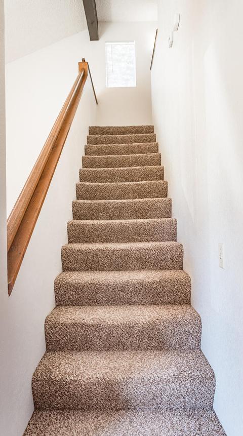 940 E Oakridge Ave, Visalia, CA 93292 photo 14