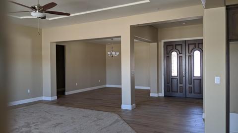 3038 E Beech Ct, Visalia, CA 93292 photo 4