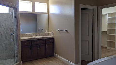 3038 E Beech Ct, Visalia, CA 93292 photo 13