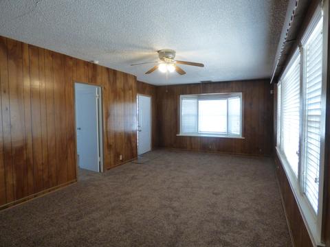 331 N Thompson Rd, Tipton, CA 93272 photo 5