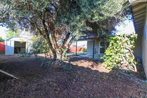 641 E Harvard Ave, Dinuba, CA 93618 photo 25