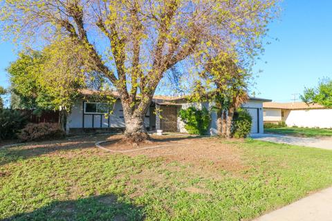 641 E Harvard Ave, Dinuba, CA 93618 photo 2