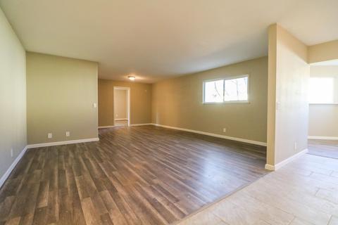 641 E Harvard Ave, Dinuba, CA 93618 photo 8