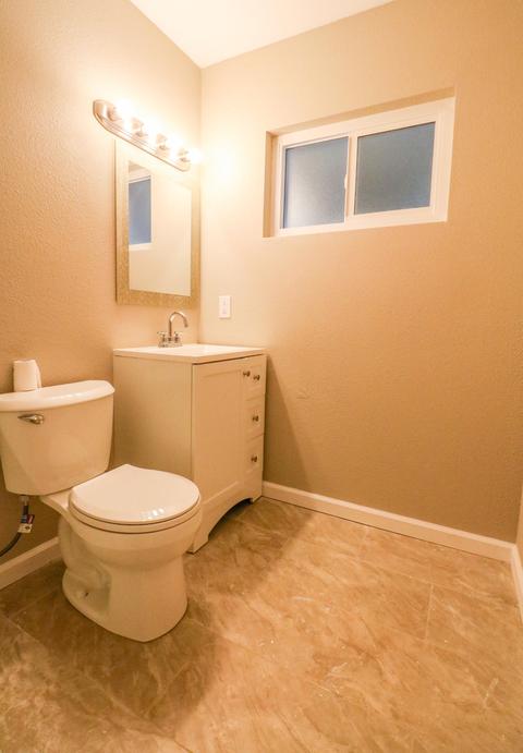 641 E Harvard Ave, Dinuba, CA 93618 photo 22