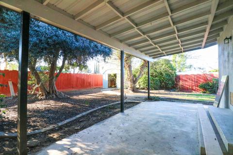 641 E Harvard Ave, Dinuba, CA 93618 photo 24