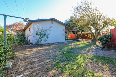 641 E Harvard Ave, Dinuba, CA 93618 photo 28