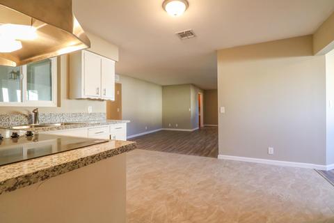 641 E Harvard Ave, Dinuba, CA 93618 photo 6