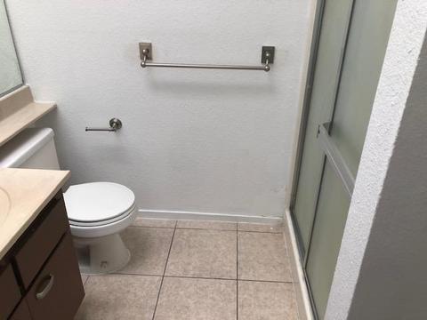 2402 E Parker Ct, Visalia, CA 93292 photo 14