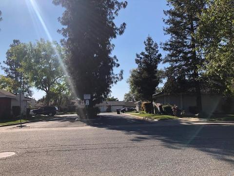 2402 E Parker Ct, Visalia, CA 93292 photo 36
