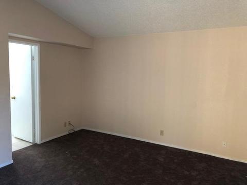 2402 E Parker Ct, Visalia, CA 93292 photo 13