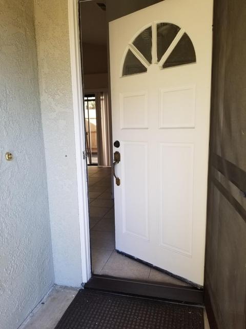 2402 E Parker Ct, Visalia, CA 93292 photo 4