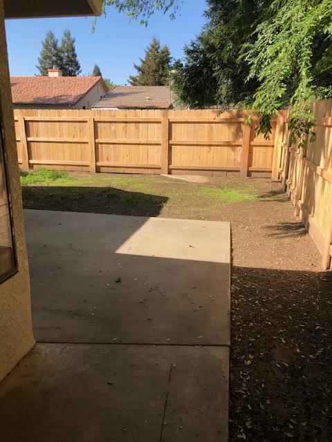 2402 E Parker Ct, Visalia, CA 93292 photo 32