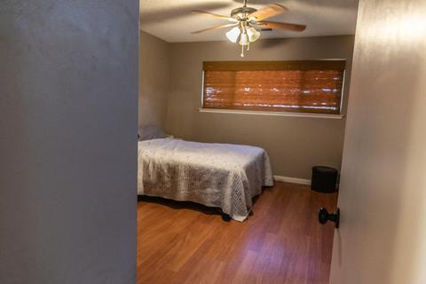 150 E Spruce Ave, Lemoore, CA 93245 photo 14