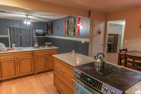150 E Spruce Ave, Lemoore, CA 93245 photo 8